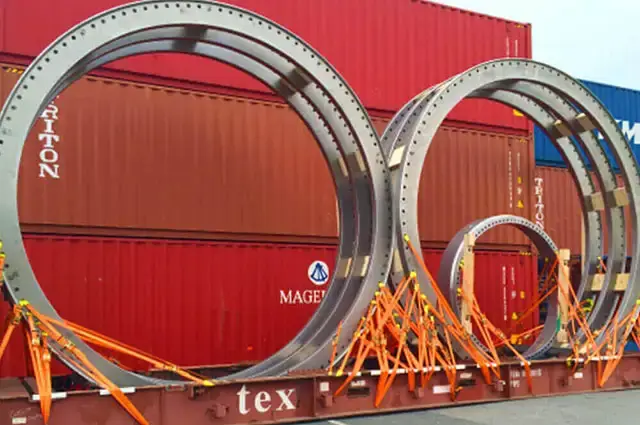 VJ Transport perform services for customers all over Europe. We are specialised within the steel and wind-turbine industries.